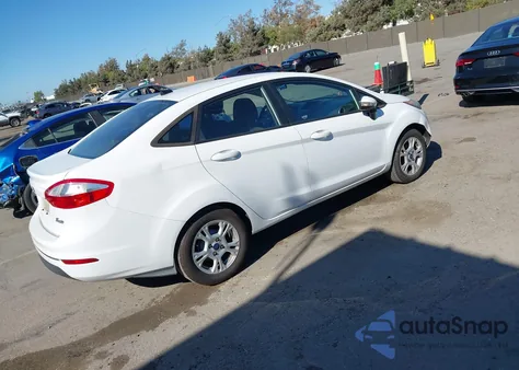 2015 Ford Fiesta Se из США, поврежденный, VIN 3FADP4BJXFM199497